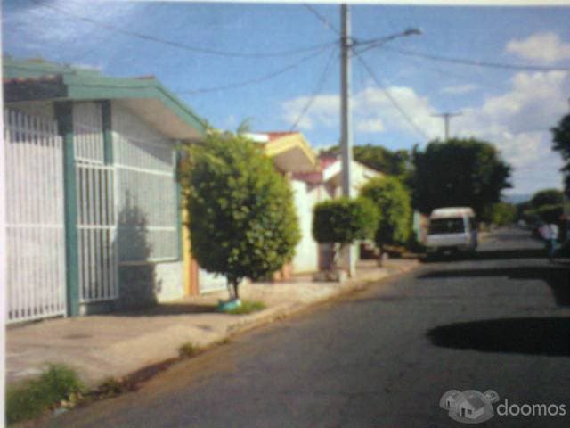 Alquilo casa en Barrio Campo Bruce - 1